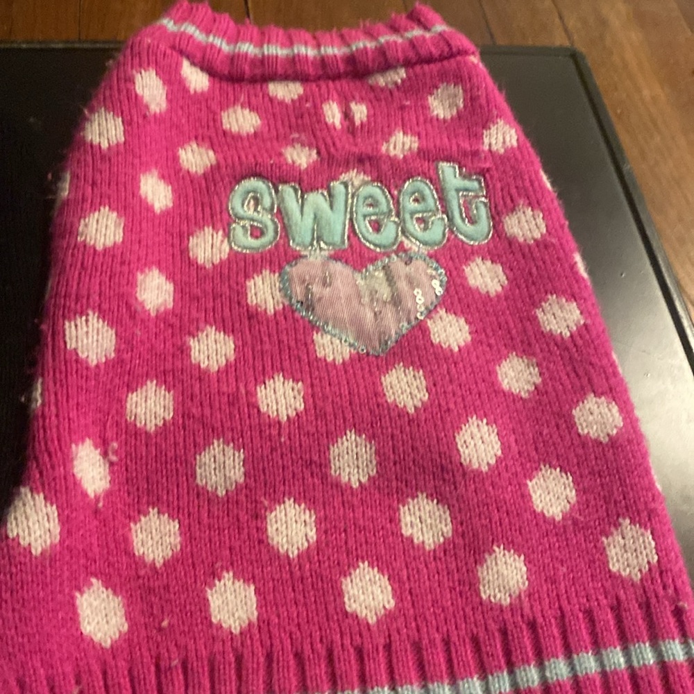 Dog sweaters - Picture 3 of 5